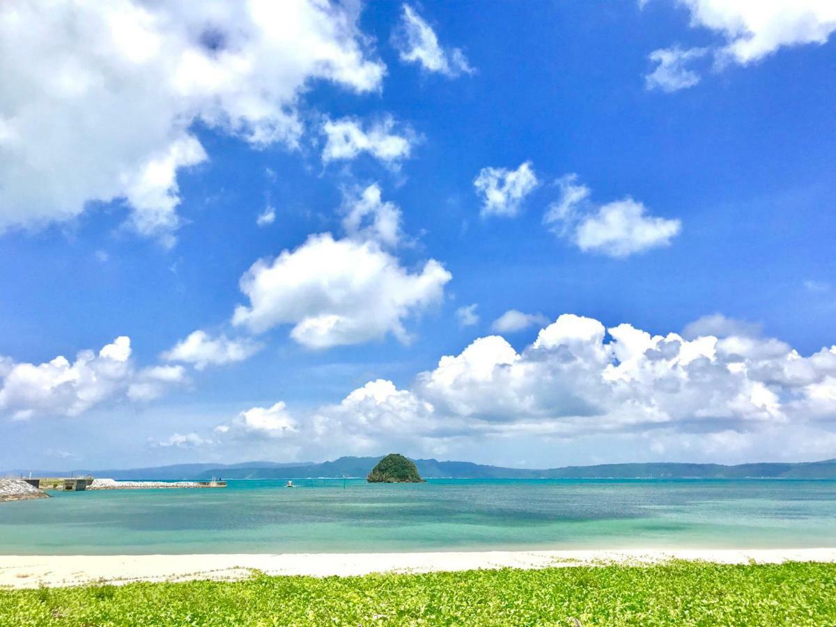 ステイホテル 名護市 エクステリア 写真
